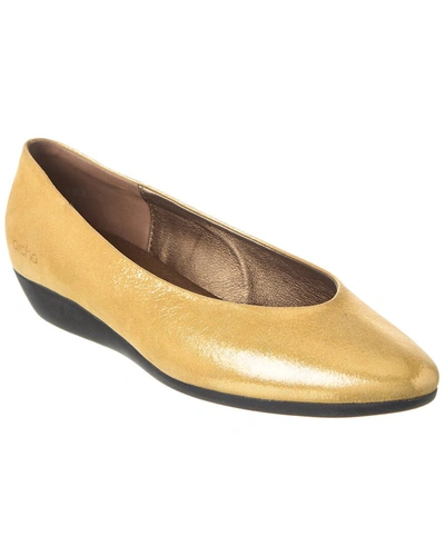 Arche Onyri Suede Flat In Gold