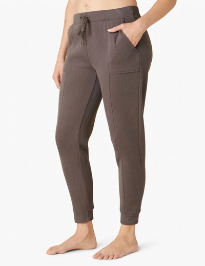 Beyond Yoga Woodland Joggers In Brown