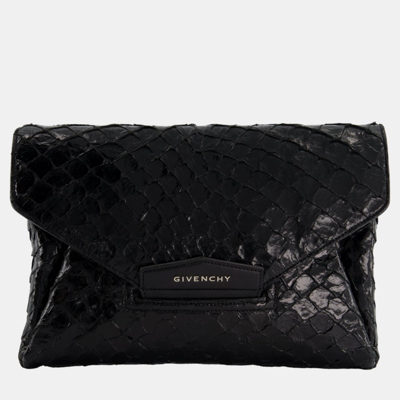 Pre-owned Givenchy Black Pirarucu Antigona Envelope Clutch Bag
