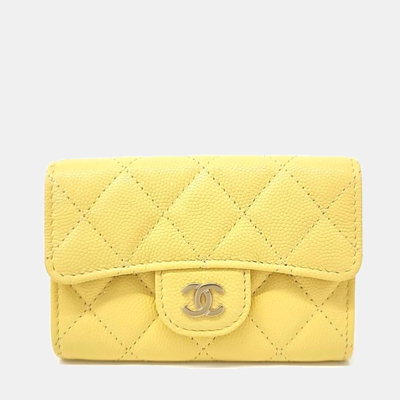 Pre-owned Chanel Caviar Yellow Card Wallet