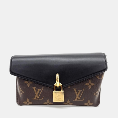 Pre-owned Louis Vuitton Padlock On Strap Bag In Black