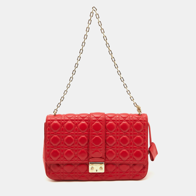 Pre-owned Dior Shoulder Bag In Red