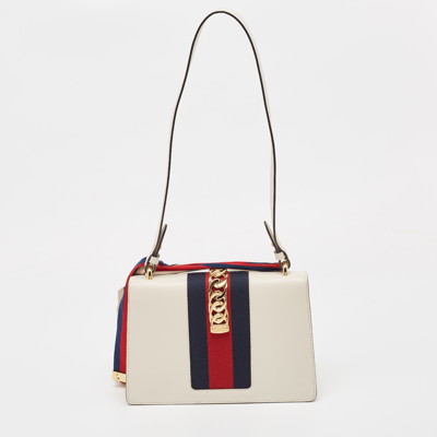 Pre-owned Gucci Off White Leather Small Web Sylvie Shoulder Bag