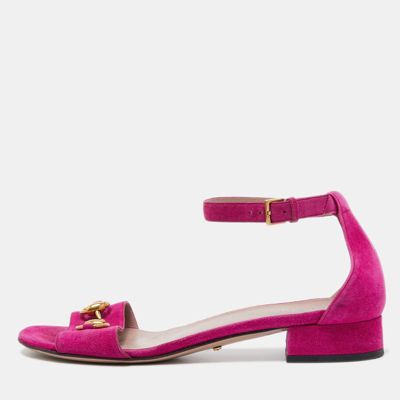 Pre-owned Gucci Pink Suede Horsebit Ankle Strap Flat Sandals Size 38