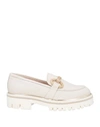 MARIAN MARIAN WOMAN LOAFERS OFF WHITE SIZE 8 LEATHER