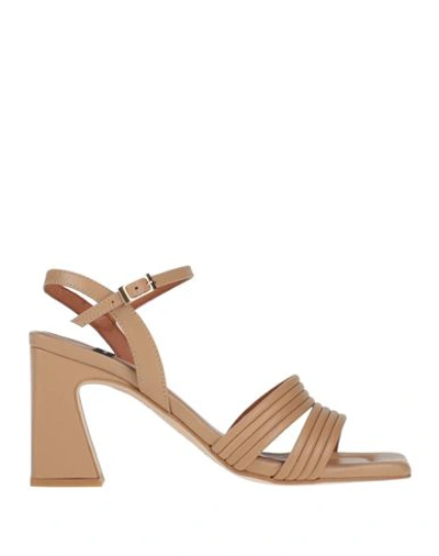 Angel Alarcon Ángel Alarcón Woman Sandals Camel Size 7 Leather In Beige