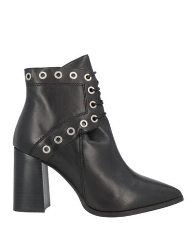 Cafènoir Woman Ankle Boots Black Size 8 Leather