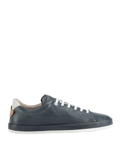 Moma Leather Low-top Trainers In Navy Blue