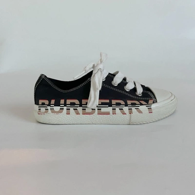 Pre-owned Burberry Black Logo Lace-up Trainers, Kids 31