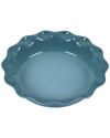 Le Creuset 9" Stoneware Pie Dish