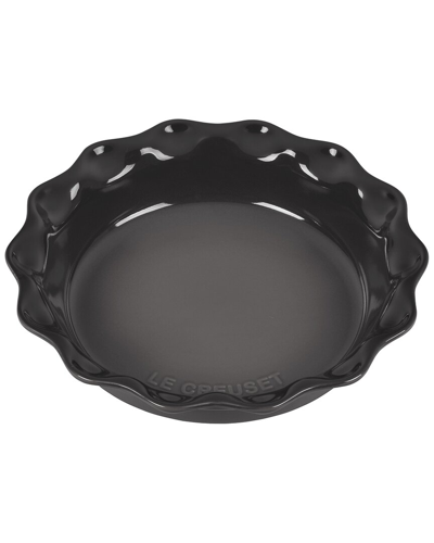 Le Creuset Oyster Heritage Pie Dish In Black