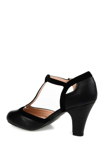Journee Collection Olina T-strap Pump In Black