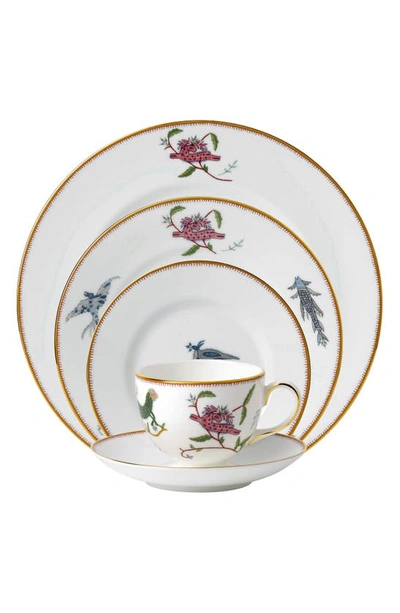 Wedgwood Mythical Creatures 5-piece Place Setting In White