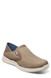 Nunn Bush Conway Ez Slip-on Sneaker In Stone