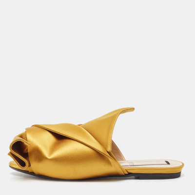 Pre-owned N°21 Yellow Satin Raso Knot Flat Slides Sizes 37