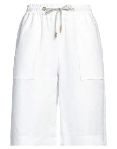 Eleventy Woman Shorts & Bermuda Shorts White Size 4 Linen