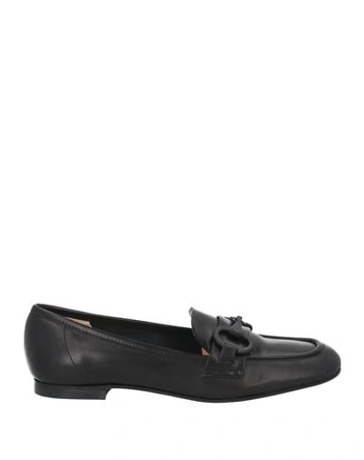 Status Woman Loafers Black Size 7 Leather
