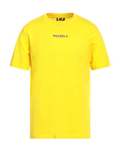 Valvola. Man T-shirt Yellow Size L Cotton