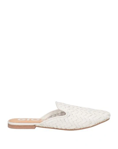 Gioseppo Woman Mules & Clogs Off White Size 6.5 Calfskin In Off White