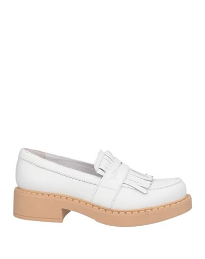 Joann Woman Loafers White Size 11 Calfskin