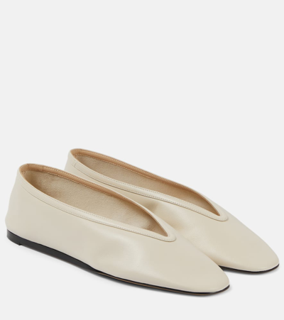 Le Monde Beryl Luna Leather Ballerina Flats In White