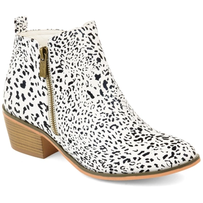 Journee Collection Women's Rebel Size Zipper Stacked Heel Booties In Animal
