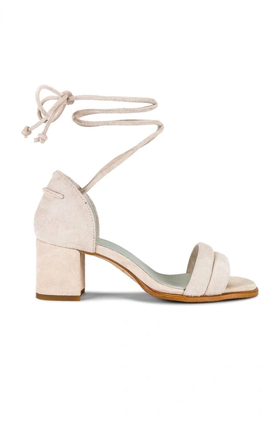 Alohas Dakota Sandal In Beige