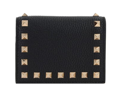 Valentino Garavani Rockstud Logo Detailed Wallet In Black