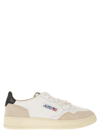 AUTRY AUTRY MEDALIST LOW LEATHER AND SUEDE SNEAKERS