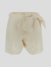 Chloé Bow Detail Linen Shorts Coconut Milk In Coconutmilk
