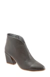 BUENO SOPHIE BLOCK HEEL BOOTIE