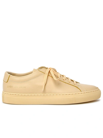 COMMON PROJECTS COMMON PROJECTS YELLOW LEATHER ACHILLES SNEAKERS WOMAN
