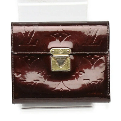 Pre-owned Louis Vuitton Koala Red Patent Leather Wallet  ()