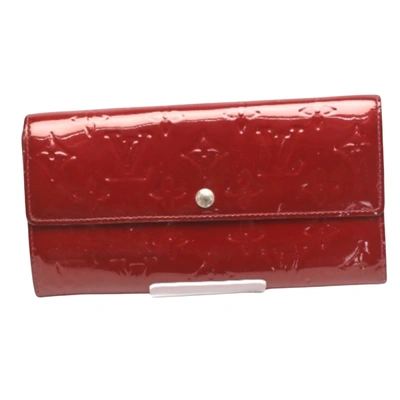 Pre-owned Louis Vuitton Sarah Red Patent Leather Wallet  ()