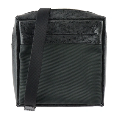 Pre-owned Louis Vuitton Taiga Green Canvas Shoulder Bag ()