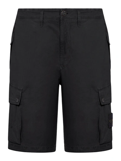 Stone Island Cargo Bermuda Shorts With Logo Patch And Pockets In Black