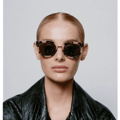 A.kjã¦rbede Jolie Sunglasses In Black