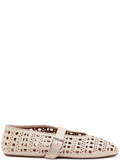 Alaïa Vienne Laser-cut Leather Ballet Flats In Light Pink