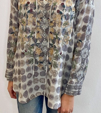 Johnny Was Juarez Blouse In Multi In Beige