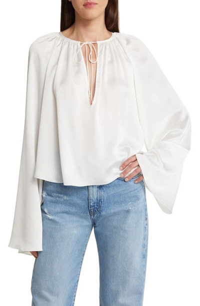 Frame Shirred Split Neck Blouse In Cream