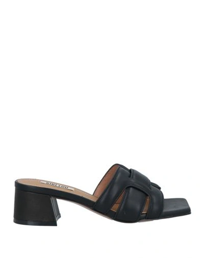 Bibi Lou Woman Sandals Black Size 11 Soft Leather