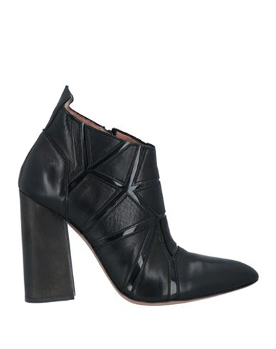 Malloni Ankle Boot In Brown