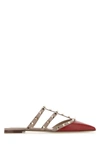 VALENTINO GARAVANI VALENTINO GARAVANI WOMAN RED LEATHER ROCKSTUD SLIPPERS