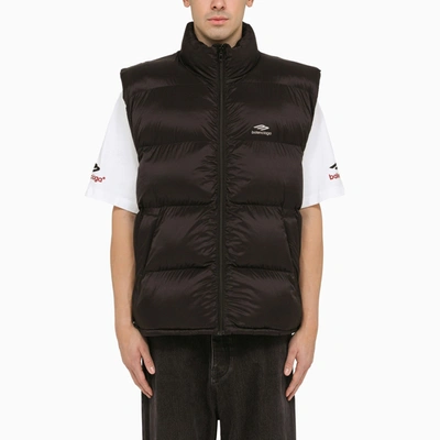 Balenciaga 3b Sports Icon Puffer Vest In Black