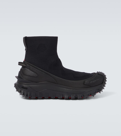 Moncler Trailgrip Knit Sneakers In Black