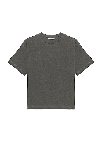 John Elliott Reversed Cropped Ss Tee In Washed Black