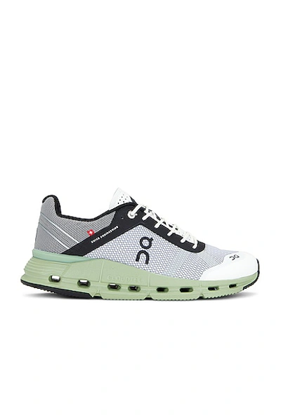 On Green & Black Cloudnova Z5 Rush Sneakers In Black/white