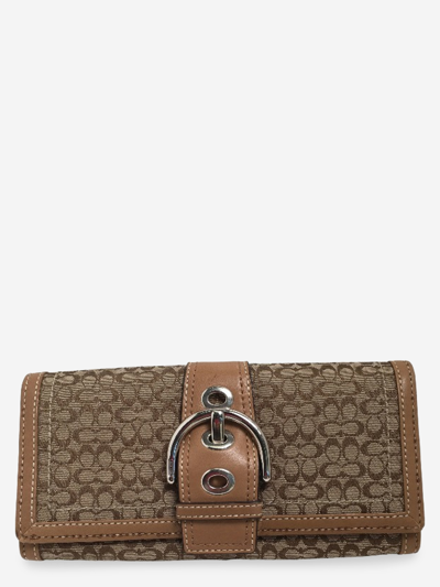 Pre-owned Coach Wallet In Brown