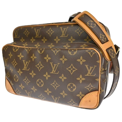 Pre-owned Louis Vuitton Nile Canvas Shoulder Bag () In Brown