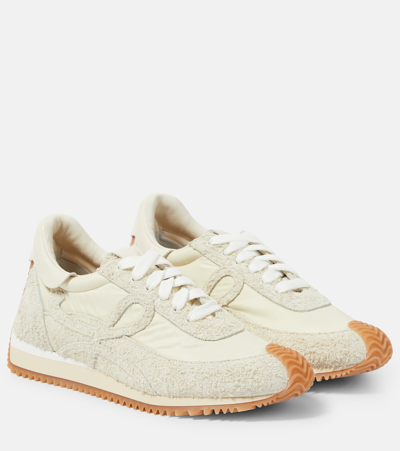 Loewe Flow Runner Low-top Trainers In Canvassoft White